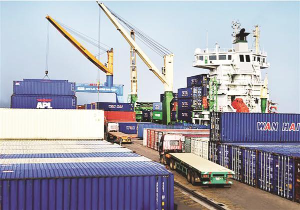 Xuất khẩu của Việt Nam tăng nhanh về quy mô và tốc độ. Ảnh: H.P.